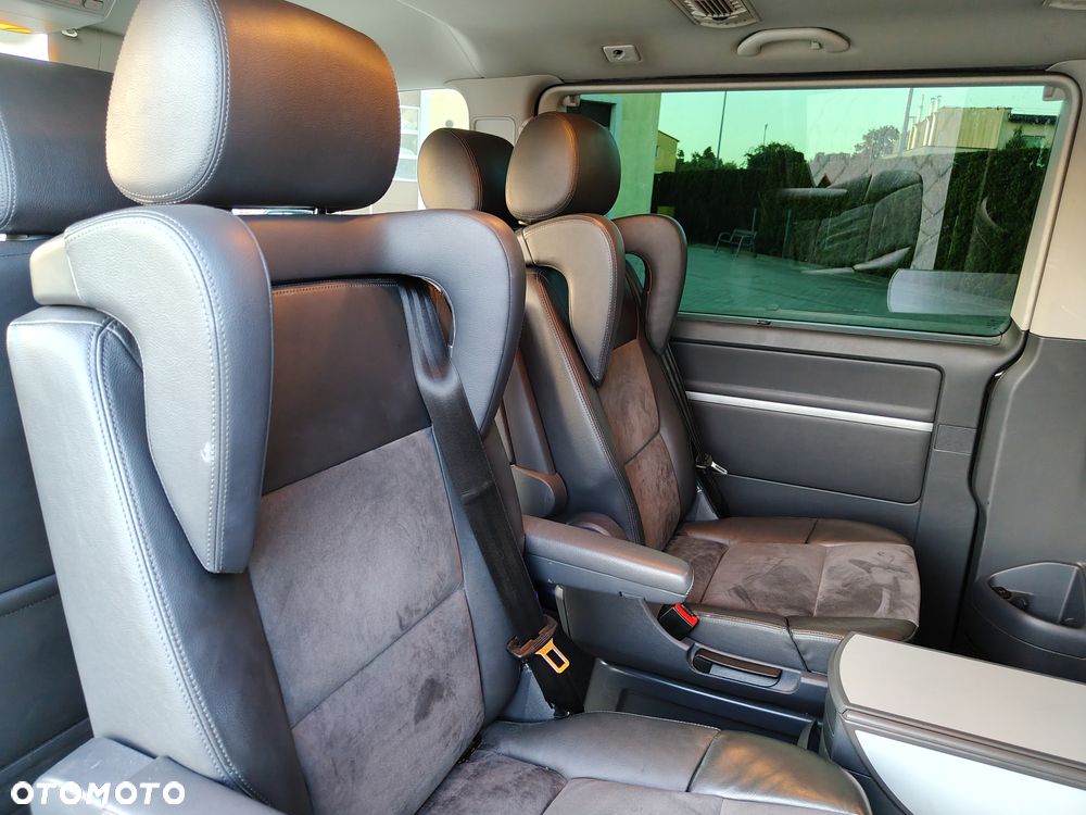 Volkswagen Multivan - 9