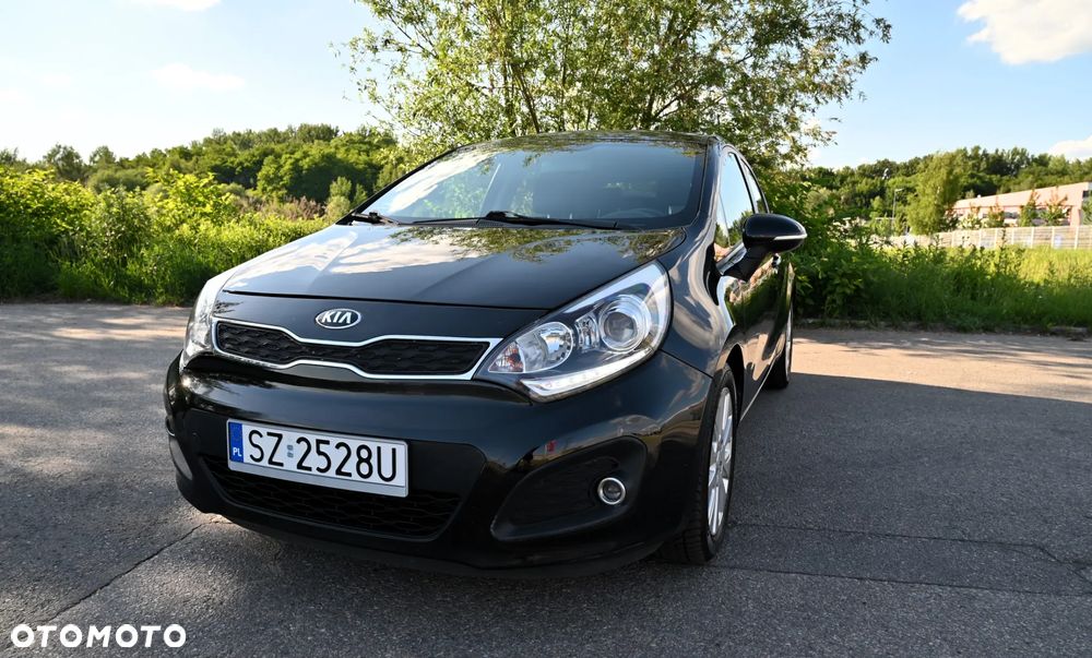 Kia Rio - 1