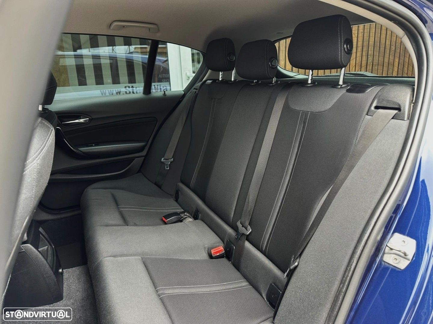 BMW 116 d EDynamics Advantage - 32