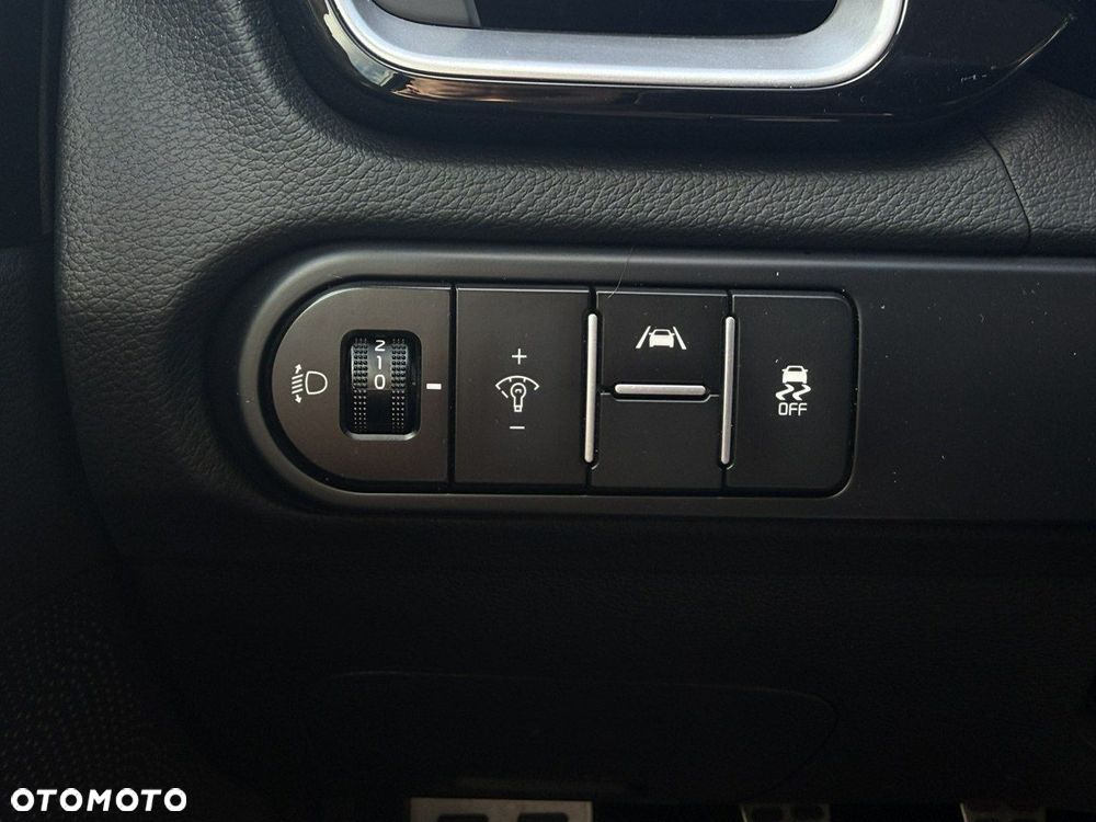 Kia Ceed 1.6 CRDi mHEV Business Line - 16