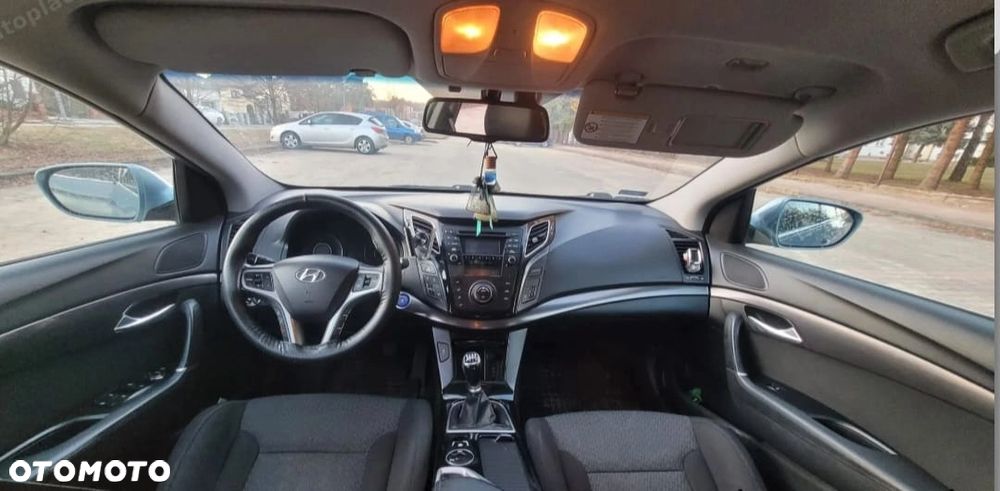 Hyundai i40 1.7 CRDi Comfort + - 10