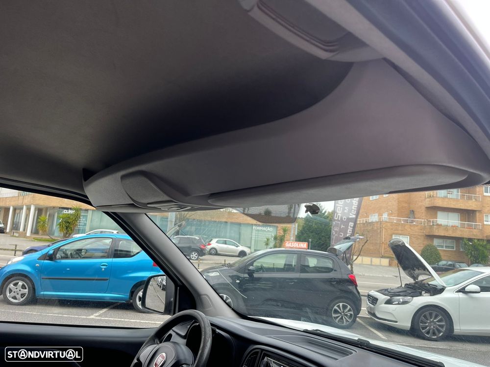 Fiat Doblo 1.3 Multiject 3 LUGARES - 21