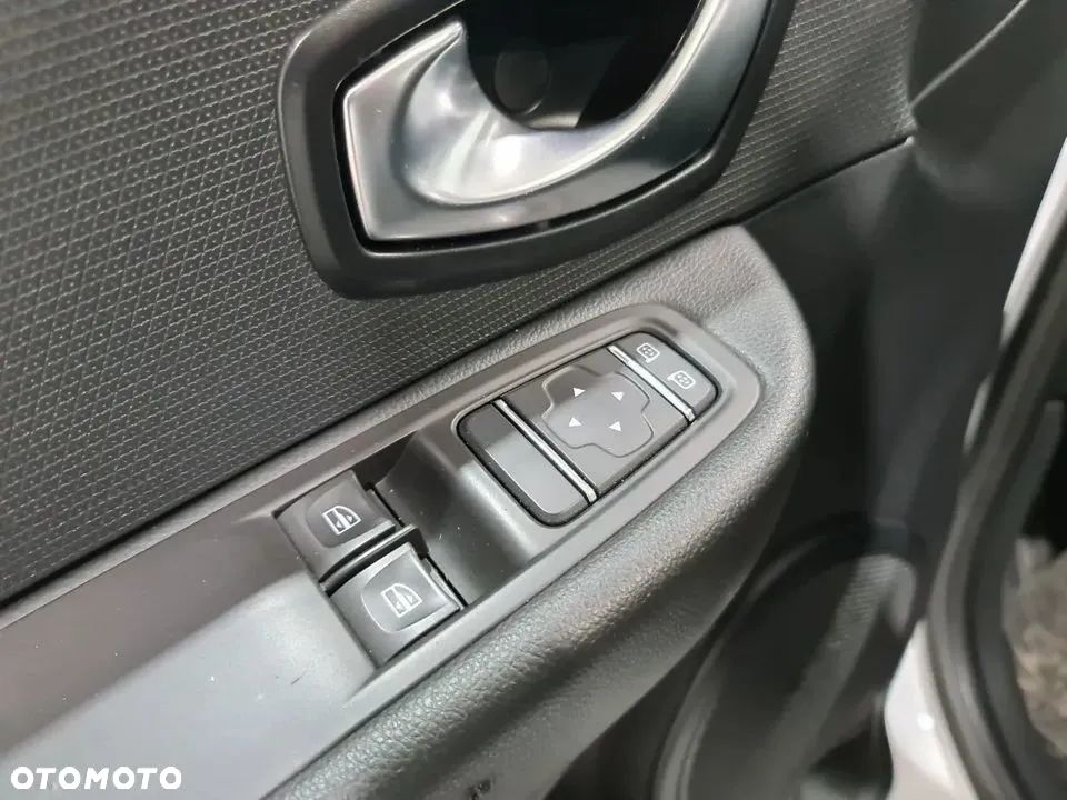 Renault Clio 1.5 dCi Business - 16