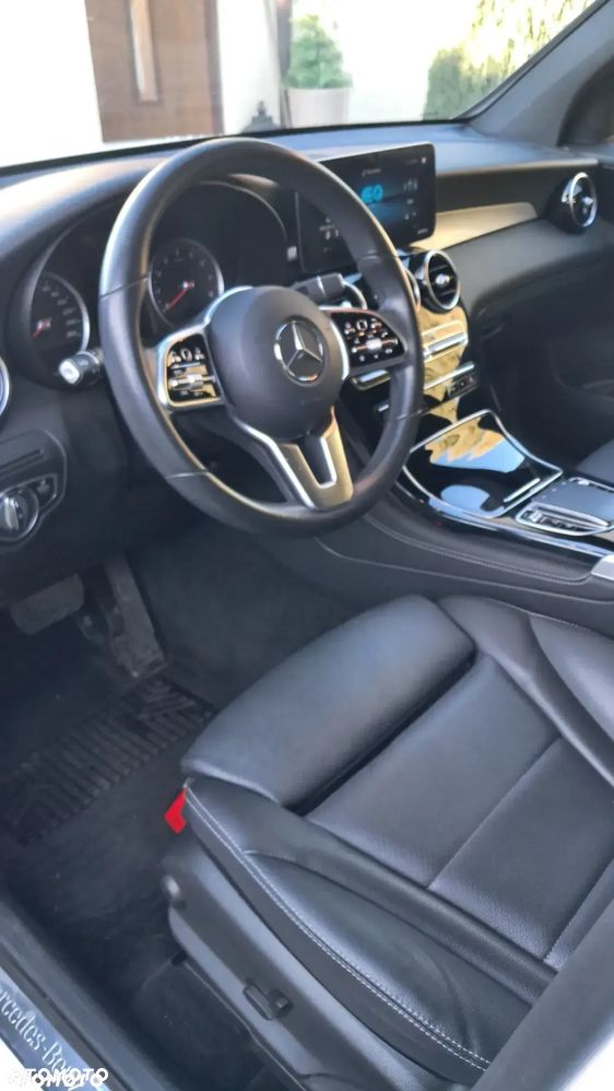 Mercedes-Benz GLC - 22