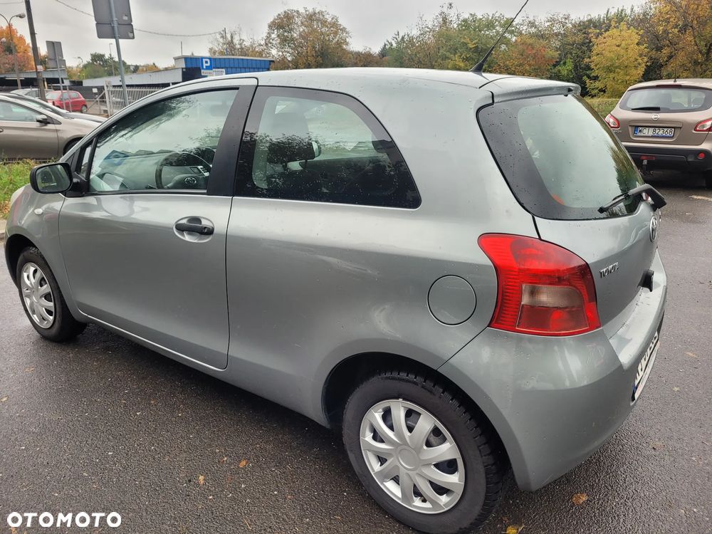 Toyota Yaris 1.0 Luna A/C - 7