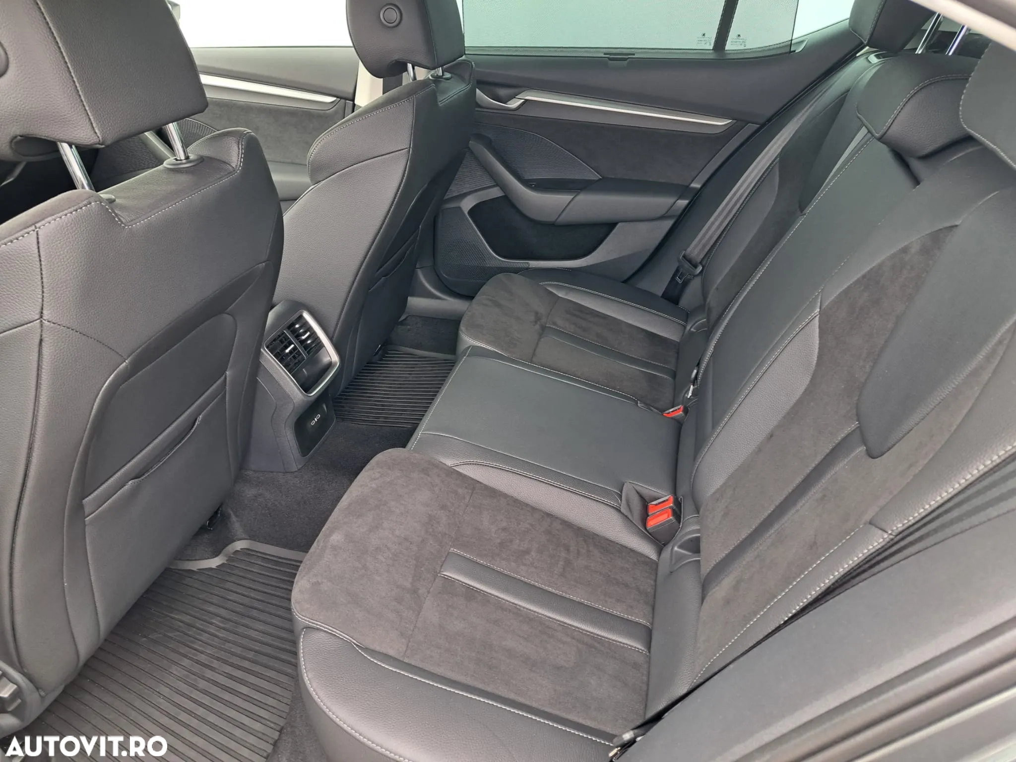 Skoda Octavia 2.0 TDI 150 CP DSG Selection - 40