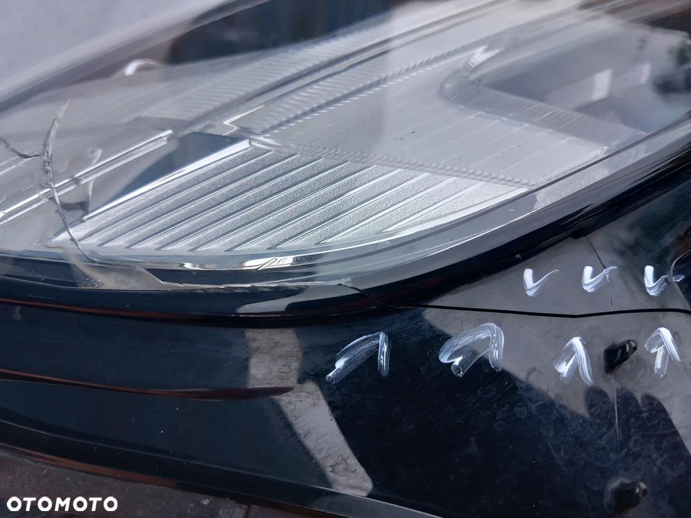 Lampa VOLVO V60 S60 przód/przednia prawa OE AECY6 - 5