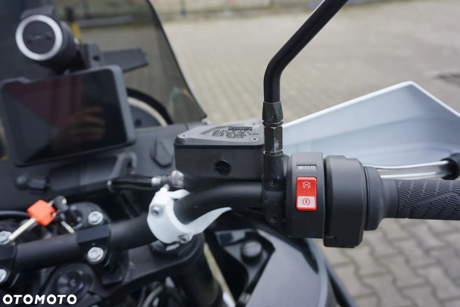 Husqvarna Inny - 15