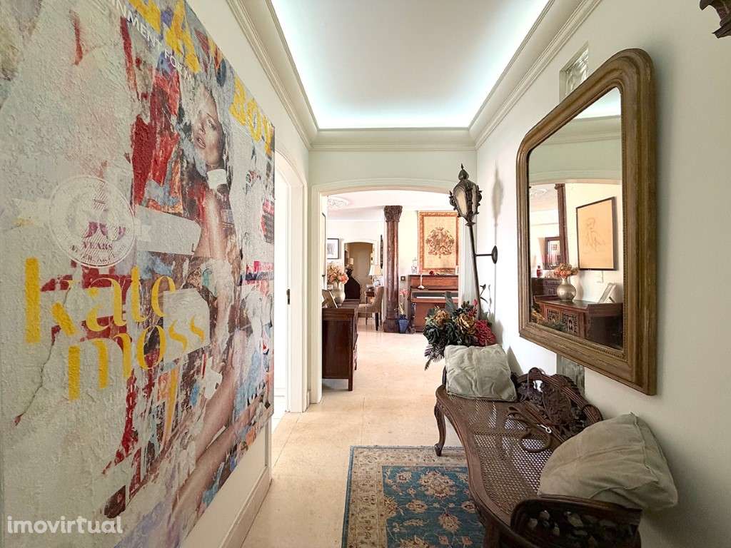 Apartamento T3 com garagem e piscina a venda em Cascais - Grande imagem: 2/37