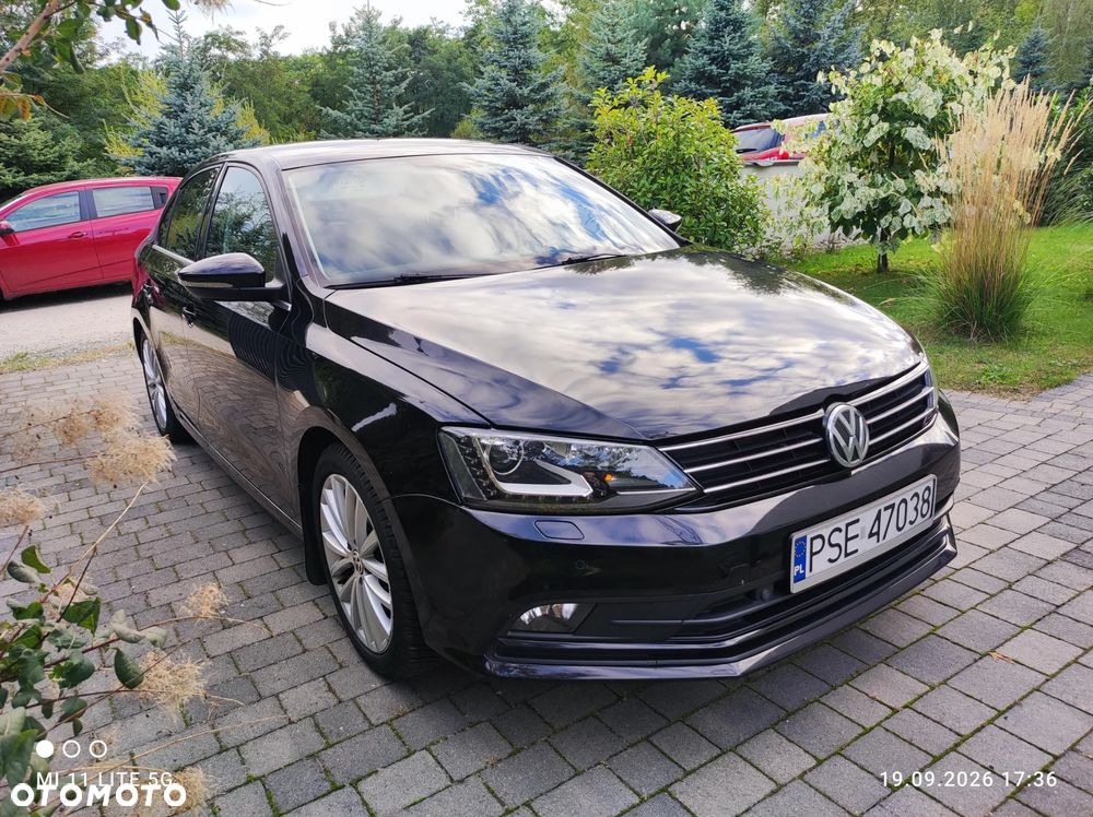 Volkswagen Jetta 2.0 TDI DPF BMT Highline - 4