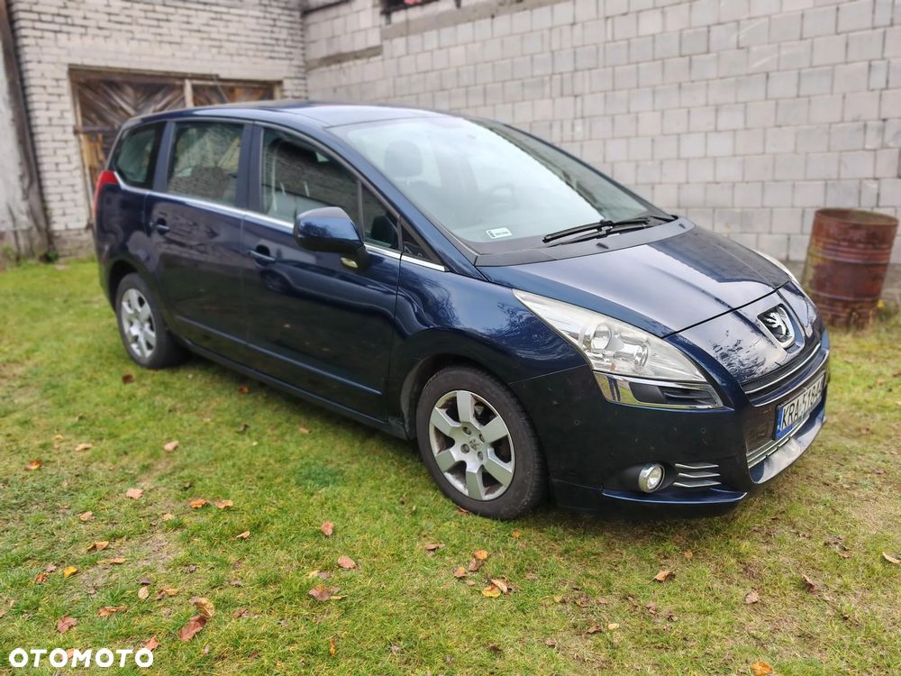 Peugeot 5008 - 1
