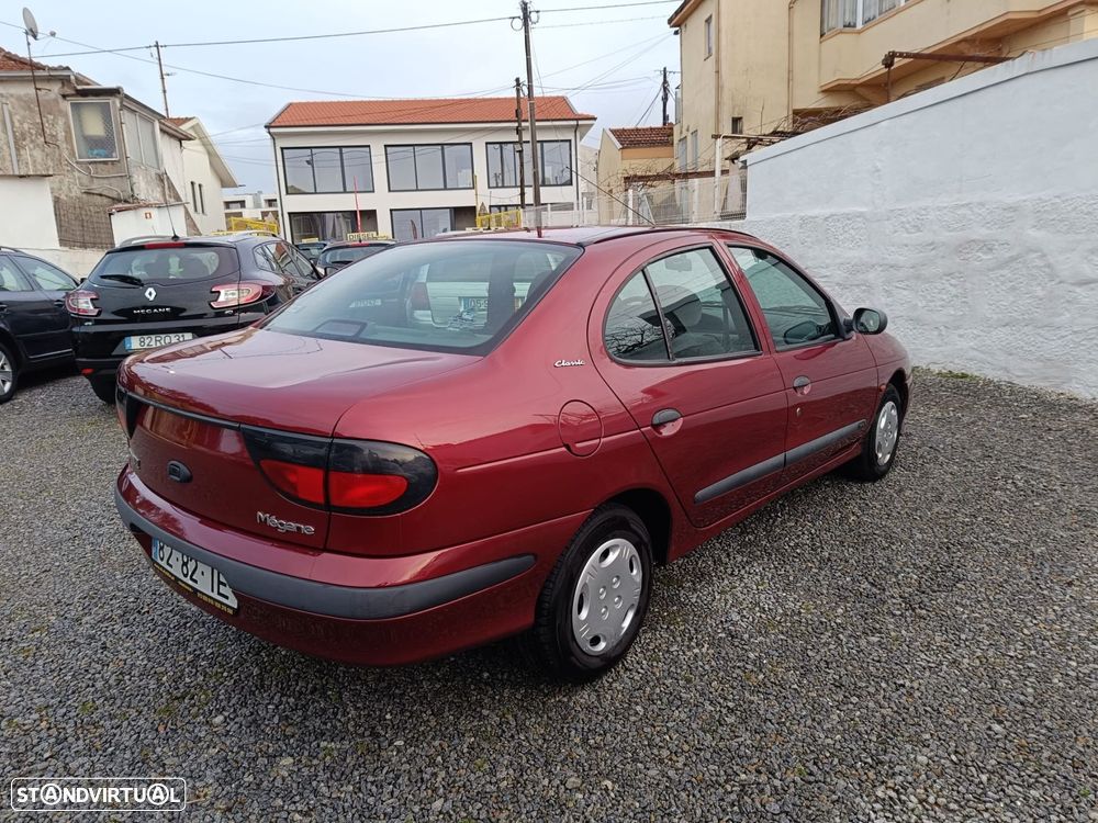 Renault Mégane Classic 1.4 RT - 10