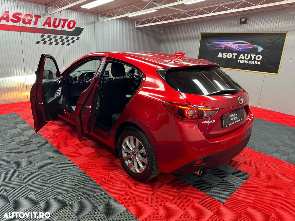 Mazda 3 - 16