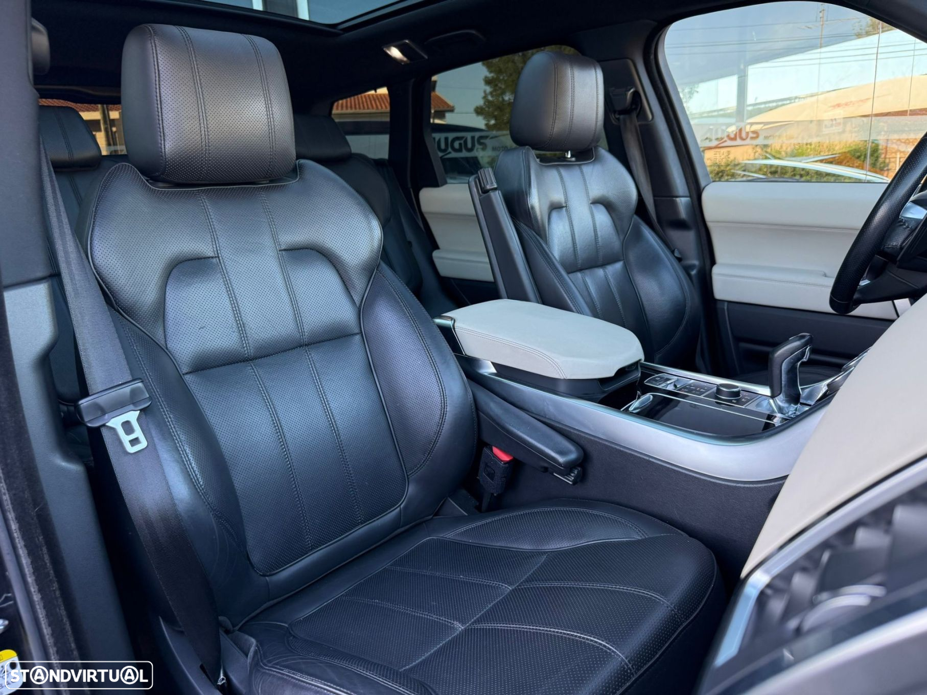 Land Rover Range Rover Sport 3.0 SDV6 HSE - 18