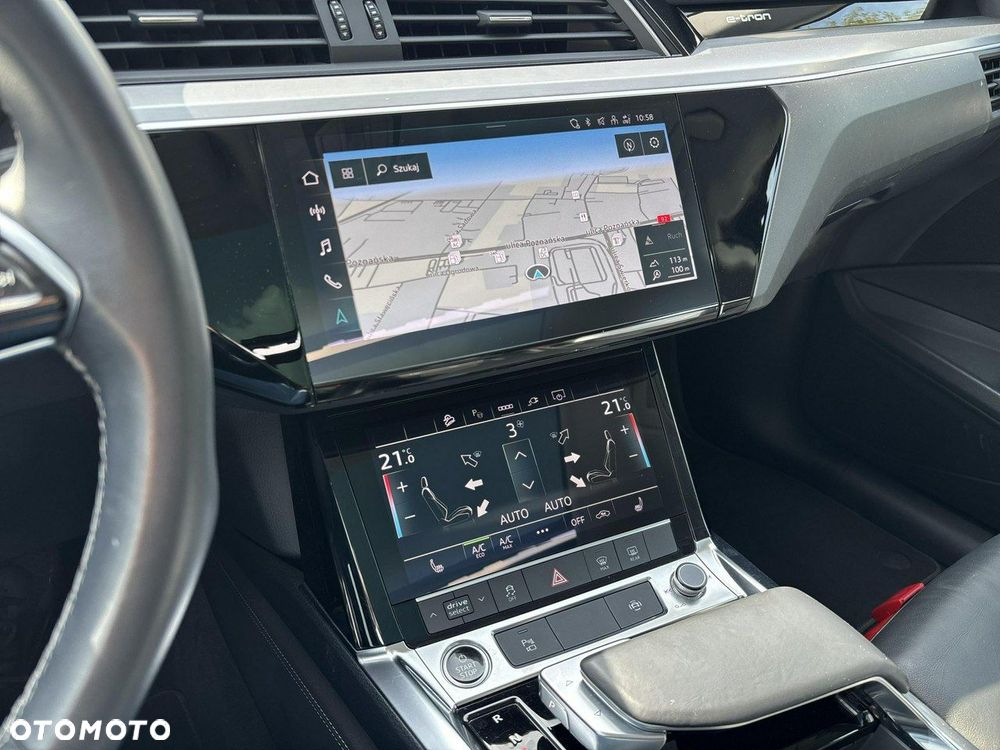 Audi e-tron - 22