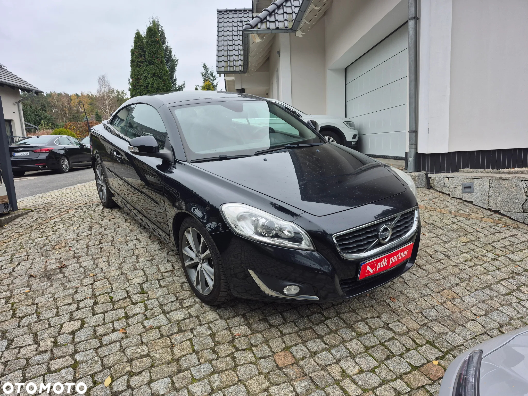 Volvo C70 D3 Momentum - 2
