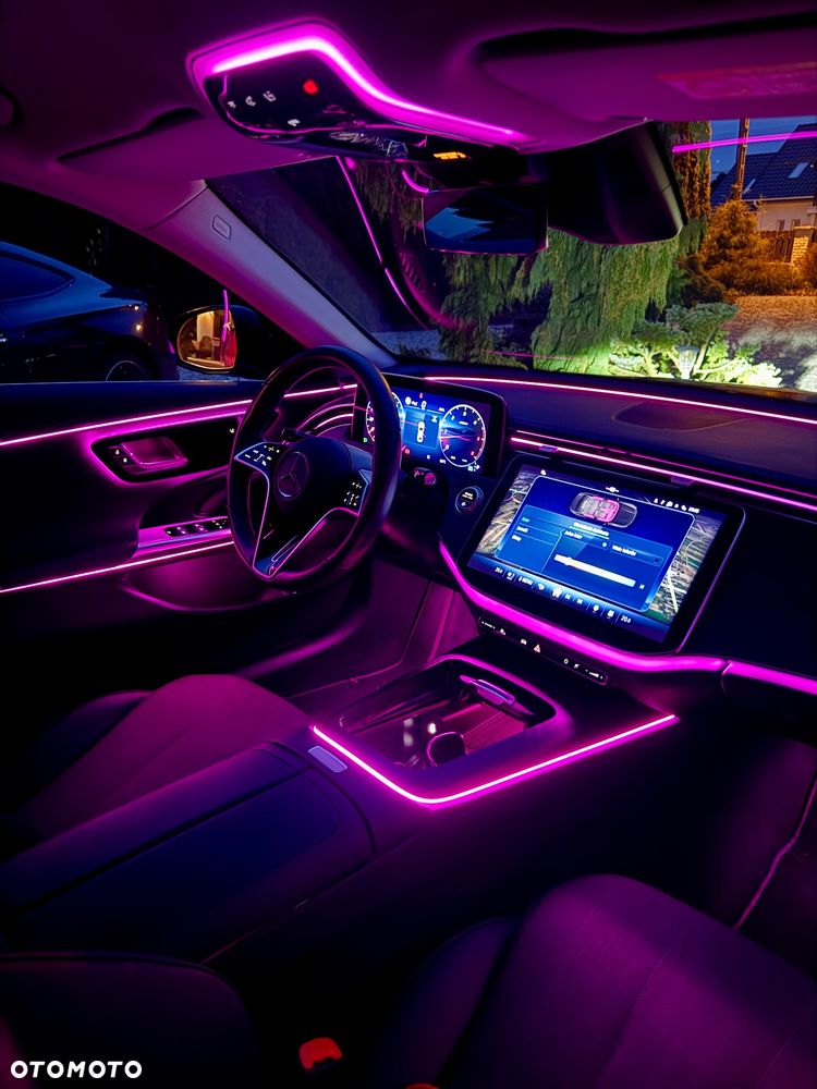 Mercedes-Benz Klasa E 220 d 4-Matic - 33