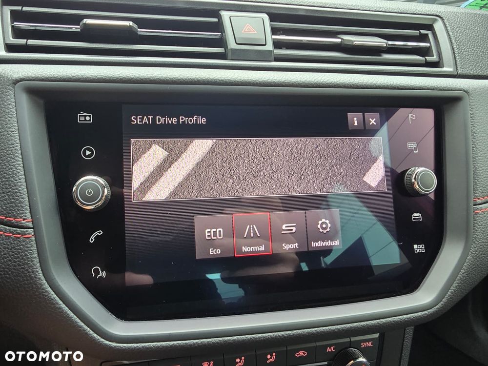 Seat Arona 1.5 TSI EVO FR - 13