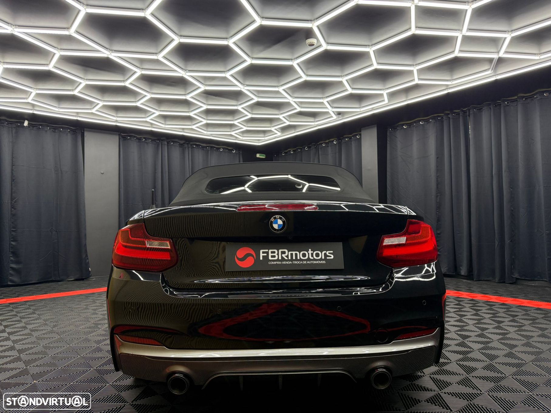 BMW 220 d Cabrio Pack M Auto - 11