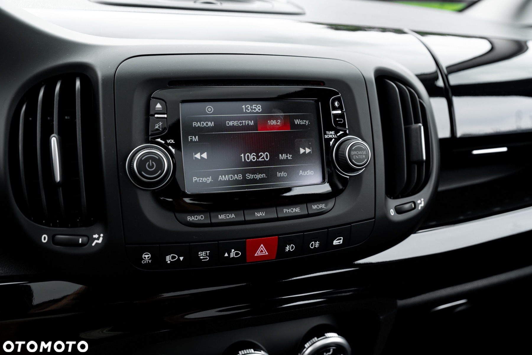 Fiat 500L 1.4 16V T-Jet Beats Edition - 30
