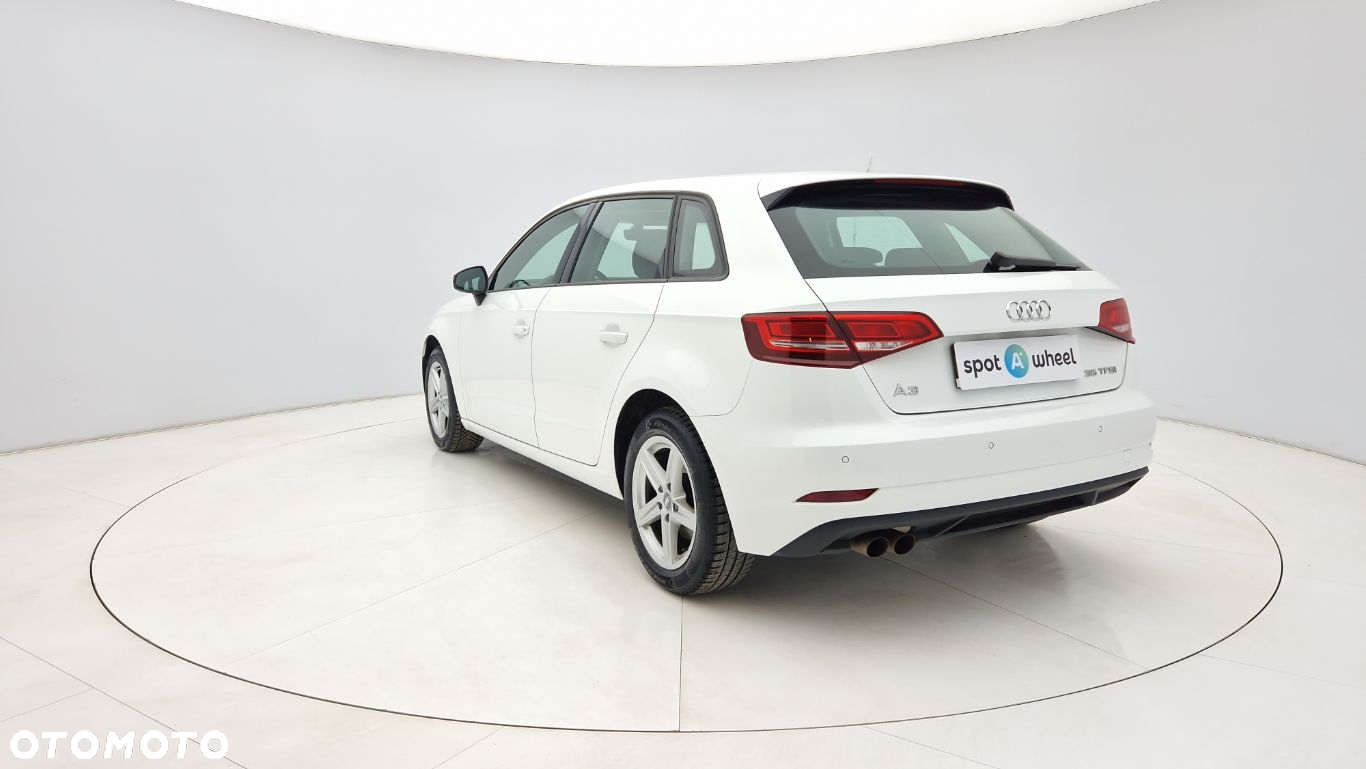 Audi A3 1.5 TFSI S tronic - 3