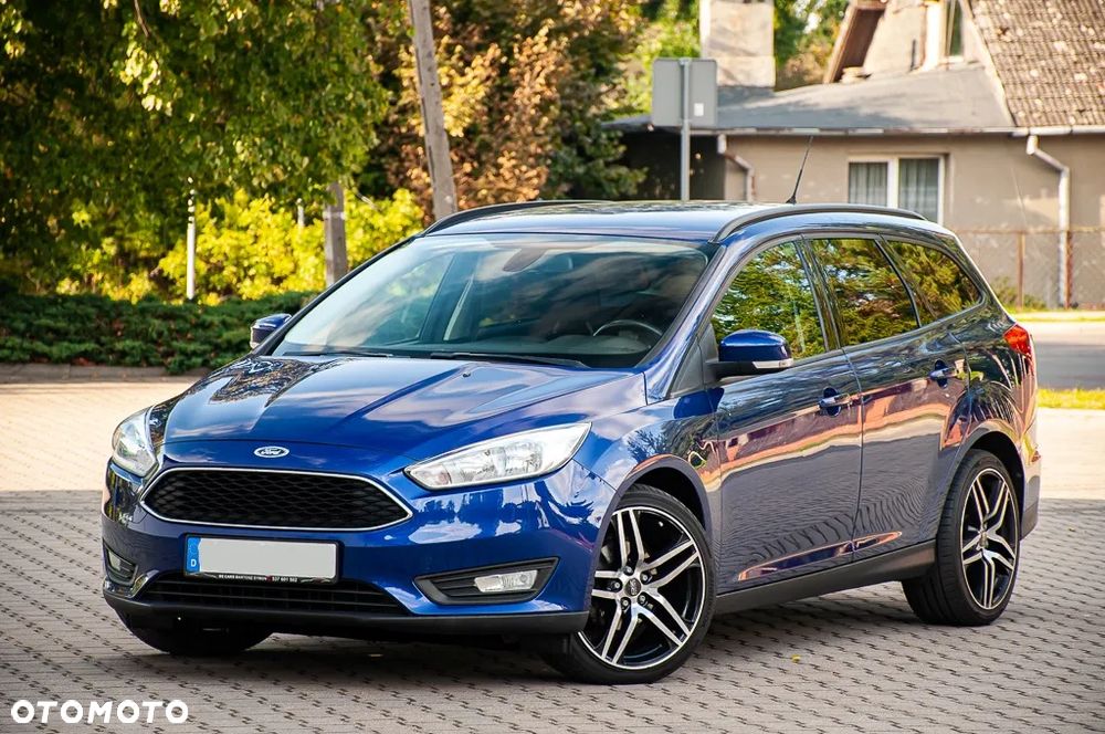 Ford Focus 1.6 TDCi DPF Start-Stopp-System SYNC Edition - 5