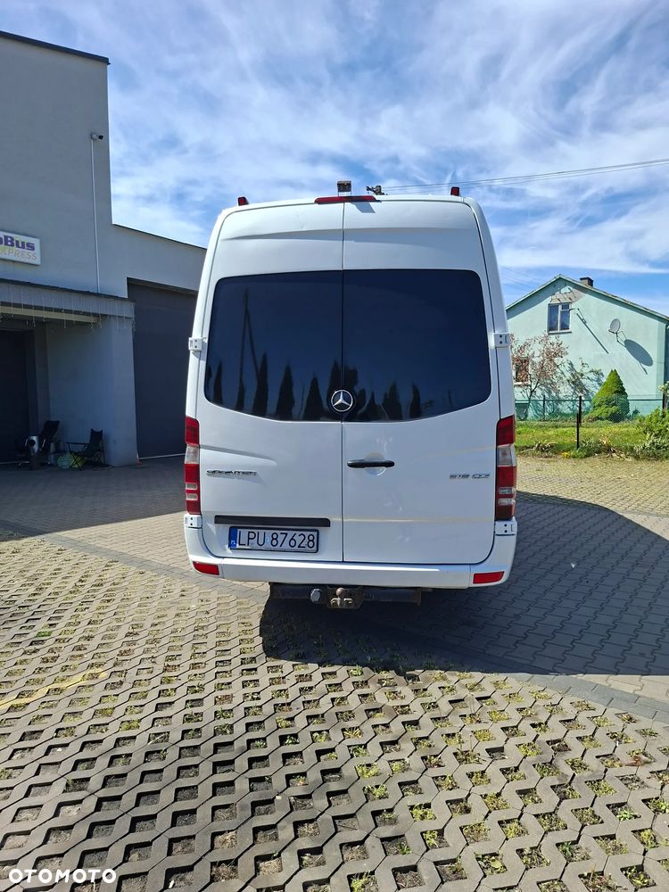 Mercedes-Benz Sprinter - 9