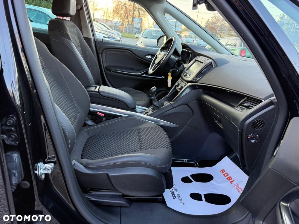 Opel Zafira 1.4 Turbo Business Edition - 8