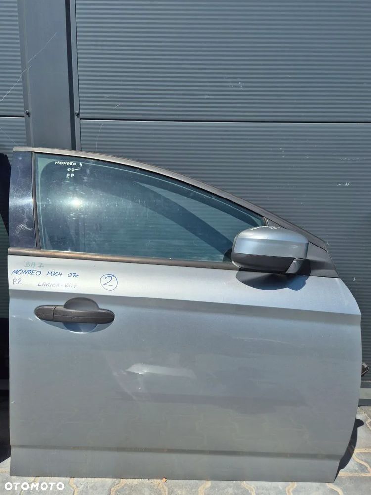 FORD MONDEO MK4 DRZWI / KLAPA / ZDERZAK / BŁOTNIK - 3