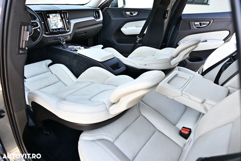Volvo XC 60 D5 AWD Geartronic Inscription - 10
