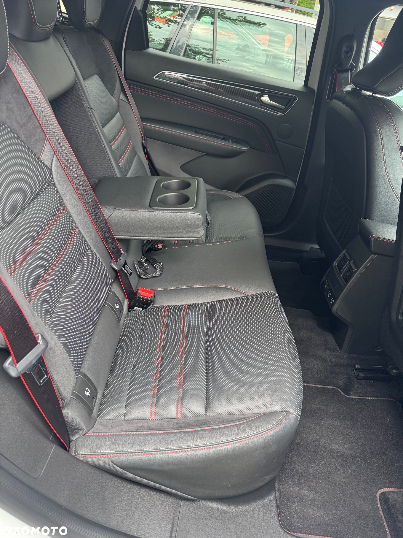 Renault Arkana 1.6 E-TECH R.S Line MMT - 6