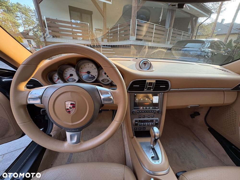 Porsche 911 Carrera 4 S Tiptronic - 10