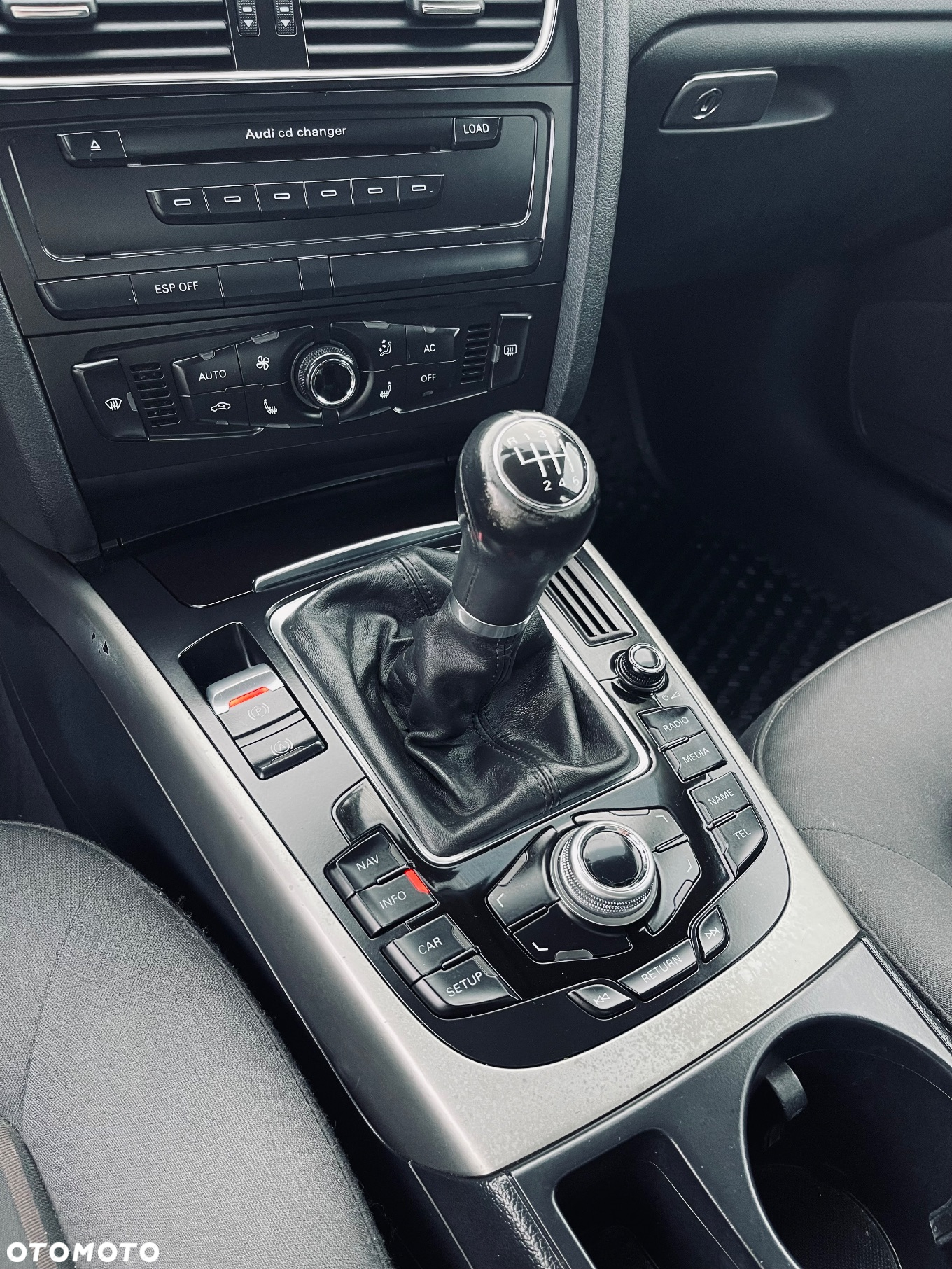 Audi A4 Avant 1.8 TFSI Ambiente - 23