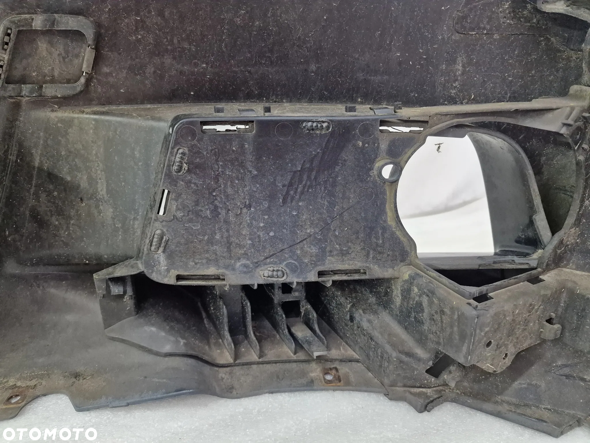 BMW F20 / F21 M-PAKIET 11- ZDERZAK PRZEDNI PRZÓD , NA SPRYSKI , NR 51118048965 , NR AUKCJI NZ1364 - 24