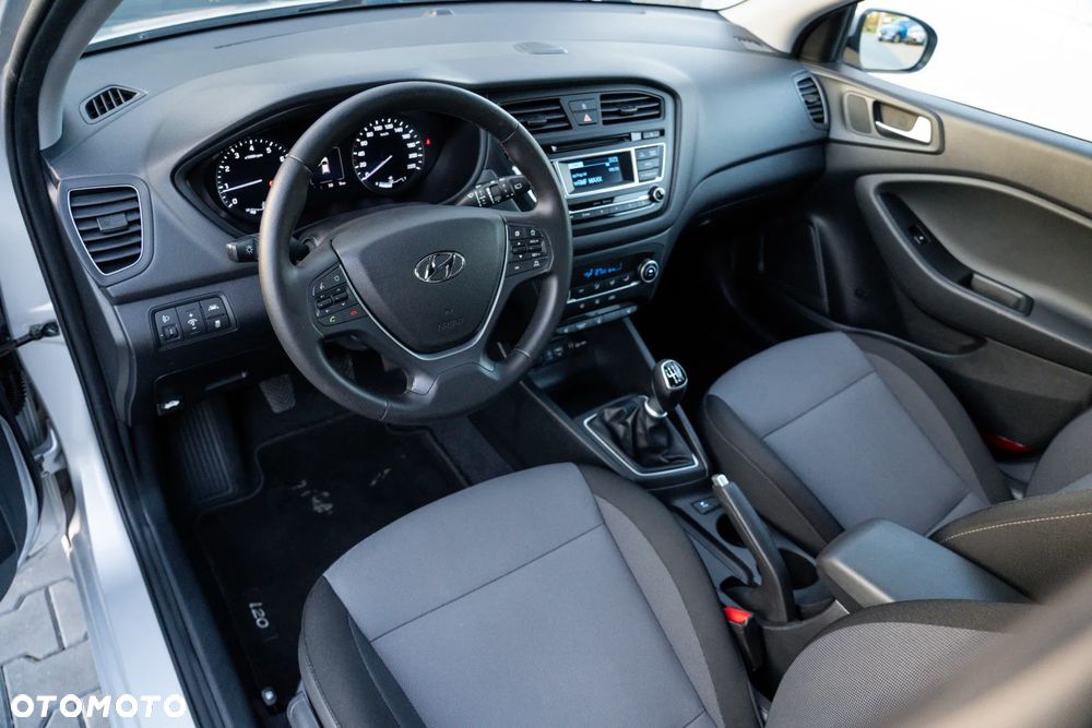 Hyundai i20 2016