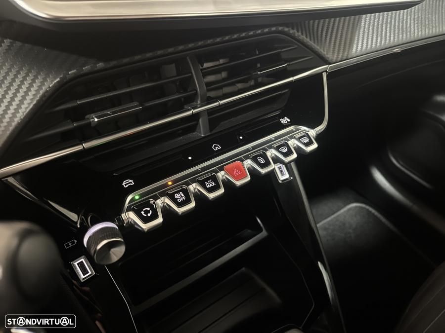 Peugeot 208 1.2 PureTech Allure - 17