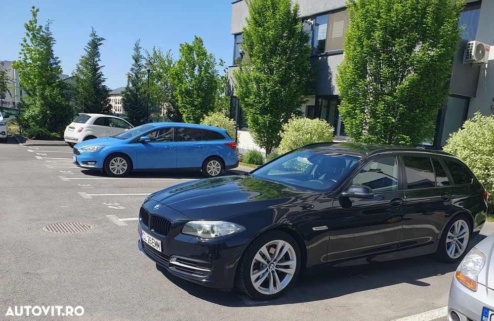 BMW Seria 5 520d Aut. Luxury Line - 7