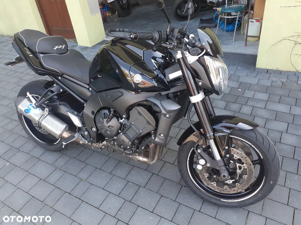 Yamaha FZ - 1