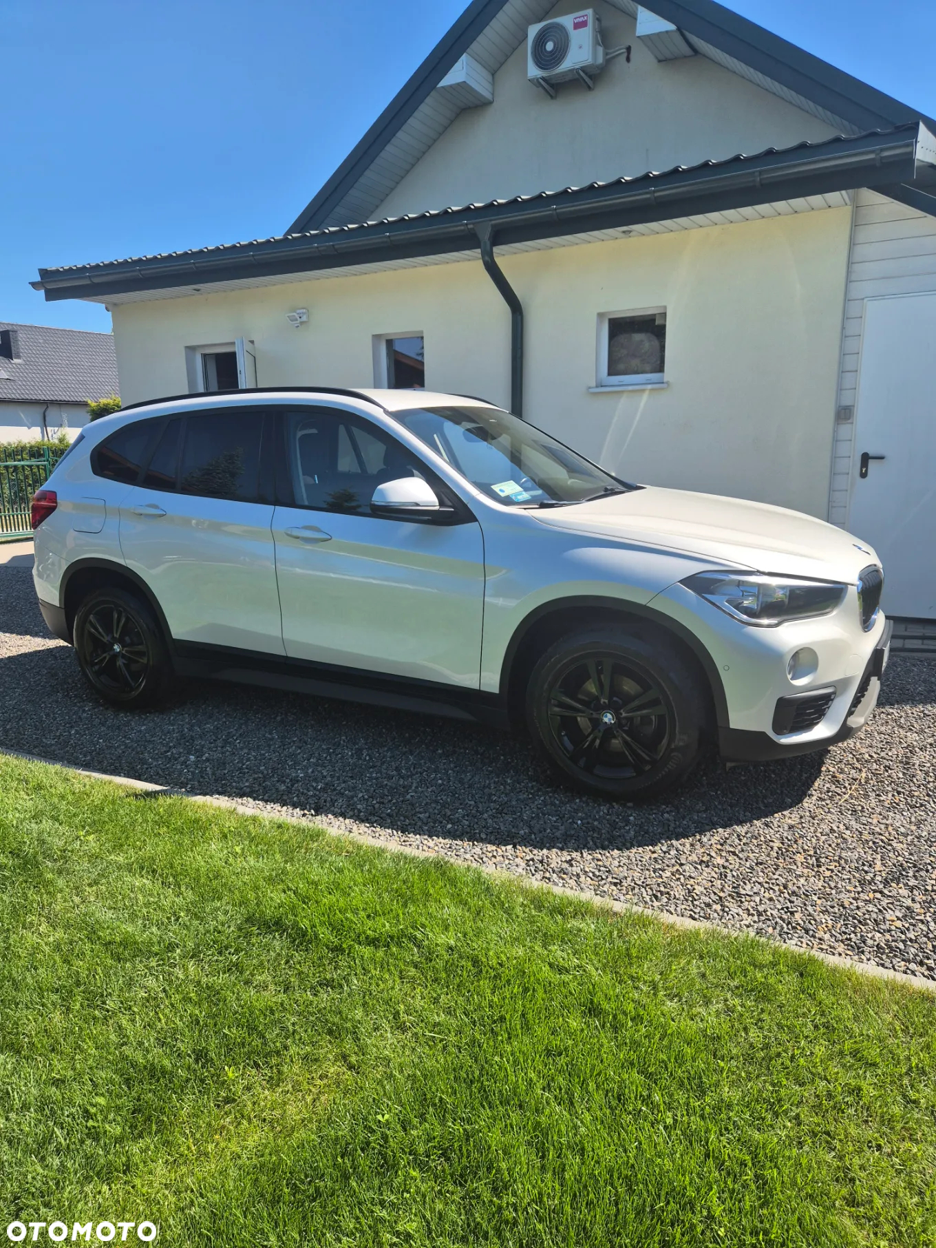 BMW X1 sDrive18d Business Edition - 10