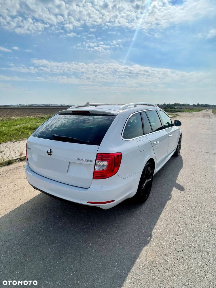 Skoda Superb 1.8 TSI Active - 4