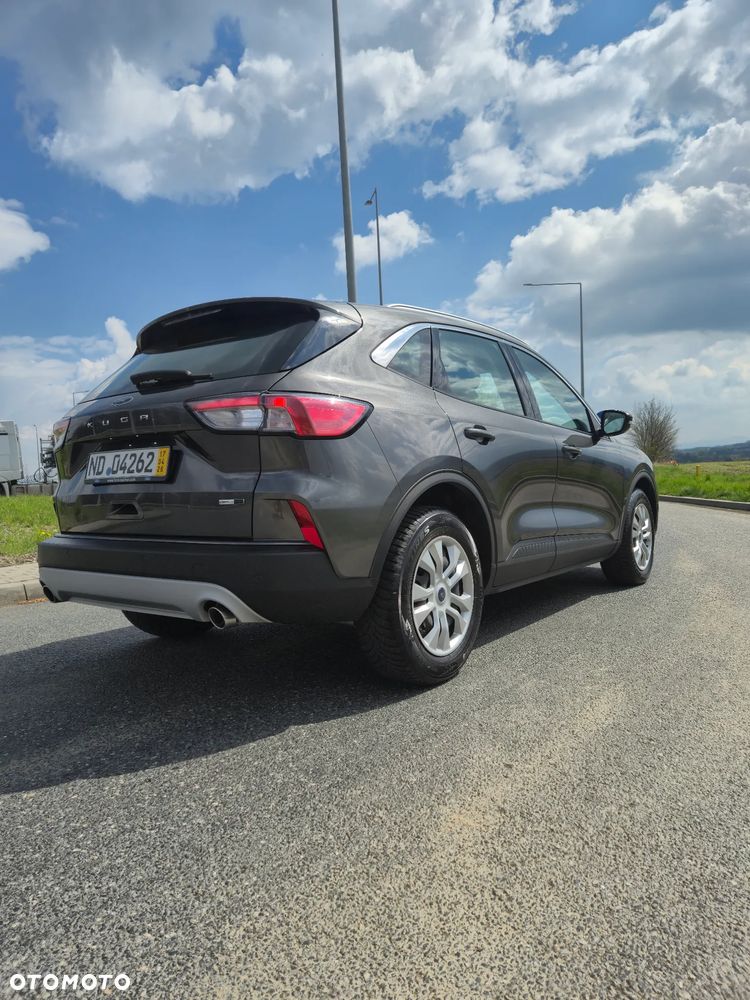 Ford Kuga 2.0 EcoBlue mHEV FWD Titanium - 8