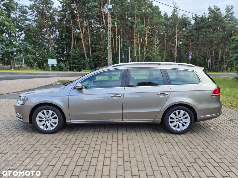 Volkswagen Passat 1.6 TDI Comfortline - 3