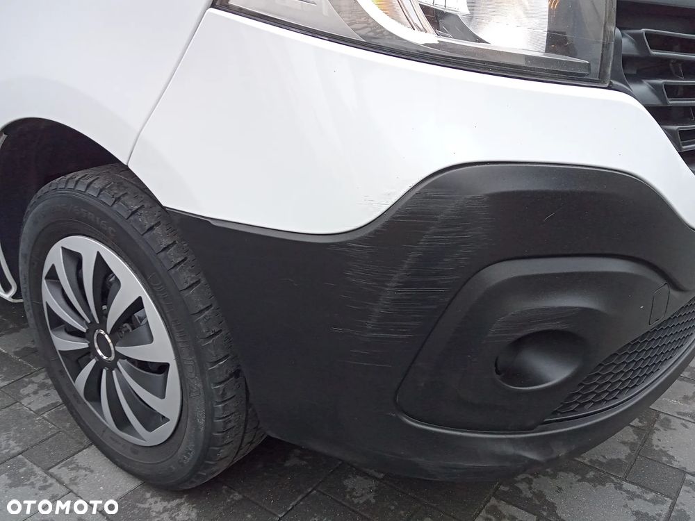 Renault Trafic - 14