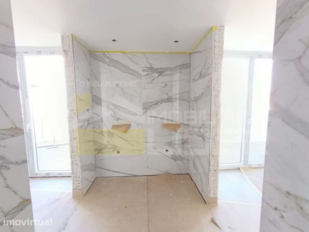 T4 penthouse duplex na Lourinha - Grande imagem: 5/40