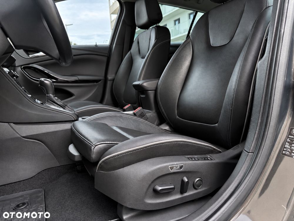 Opel Astra - 10