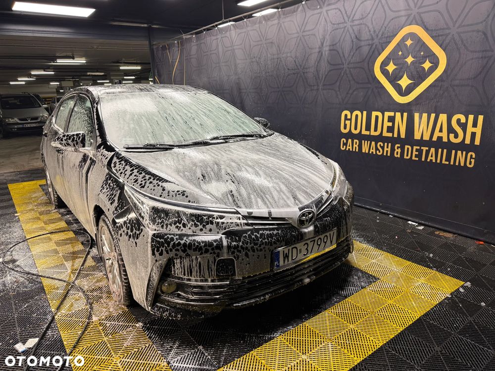 Toyota Corolla - 8