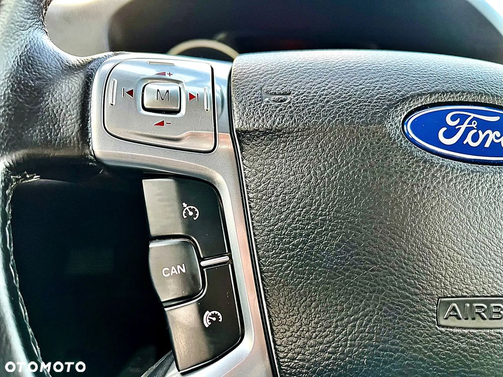 Ford Mondeo 2.0 TDCi Titanium - 30