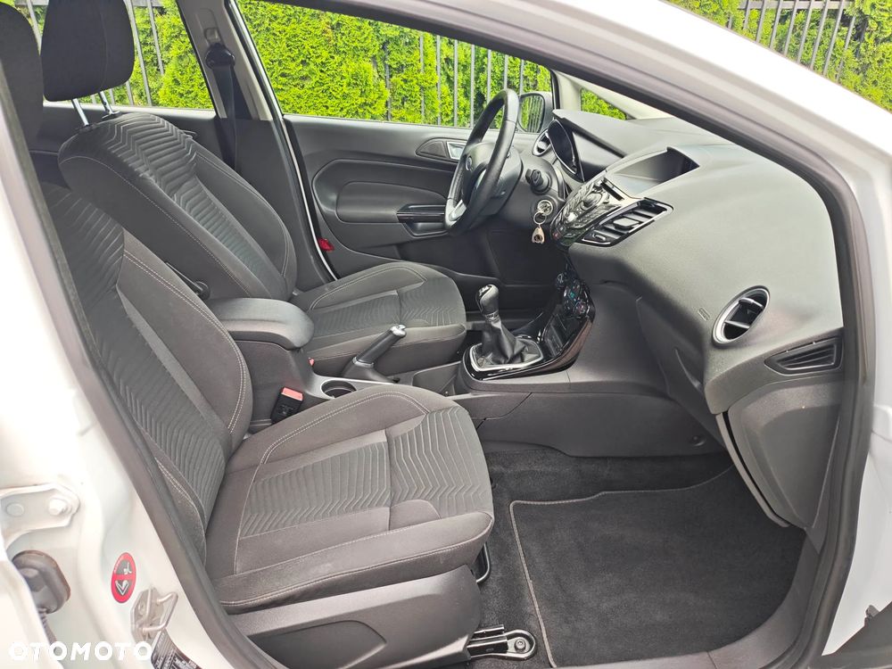 Ford Fiesta 1.0 Start-Stop Titanium - 19