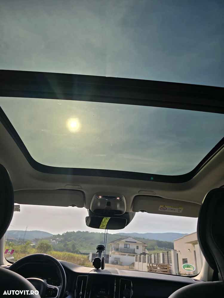 Volvo XC 60 D4 AWD Momentum - 15