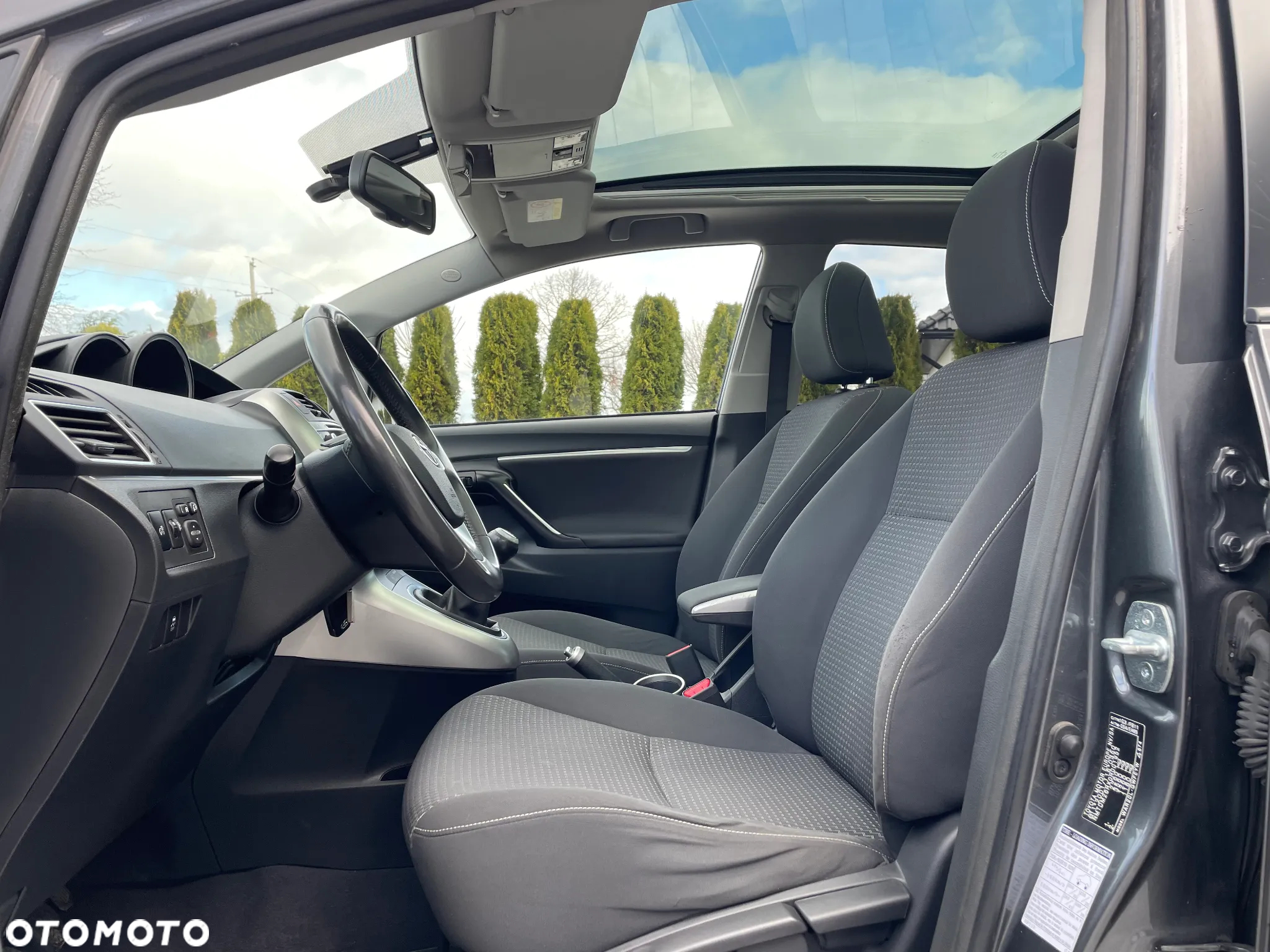 Toyota Verso 1.6 D-4D Prestige - 13